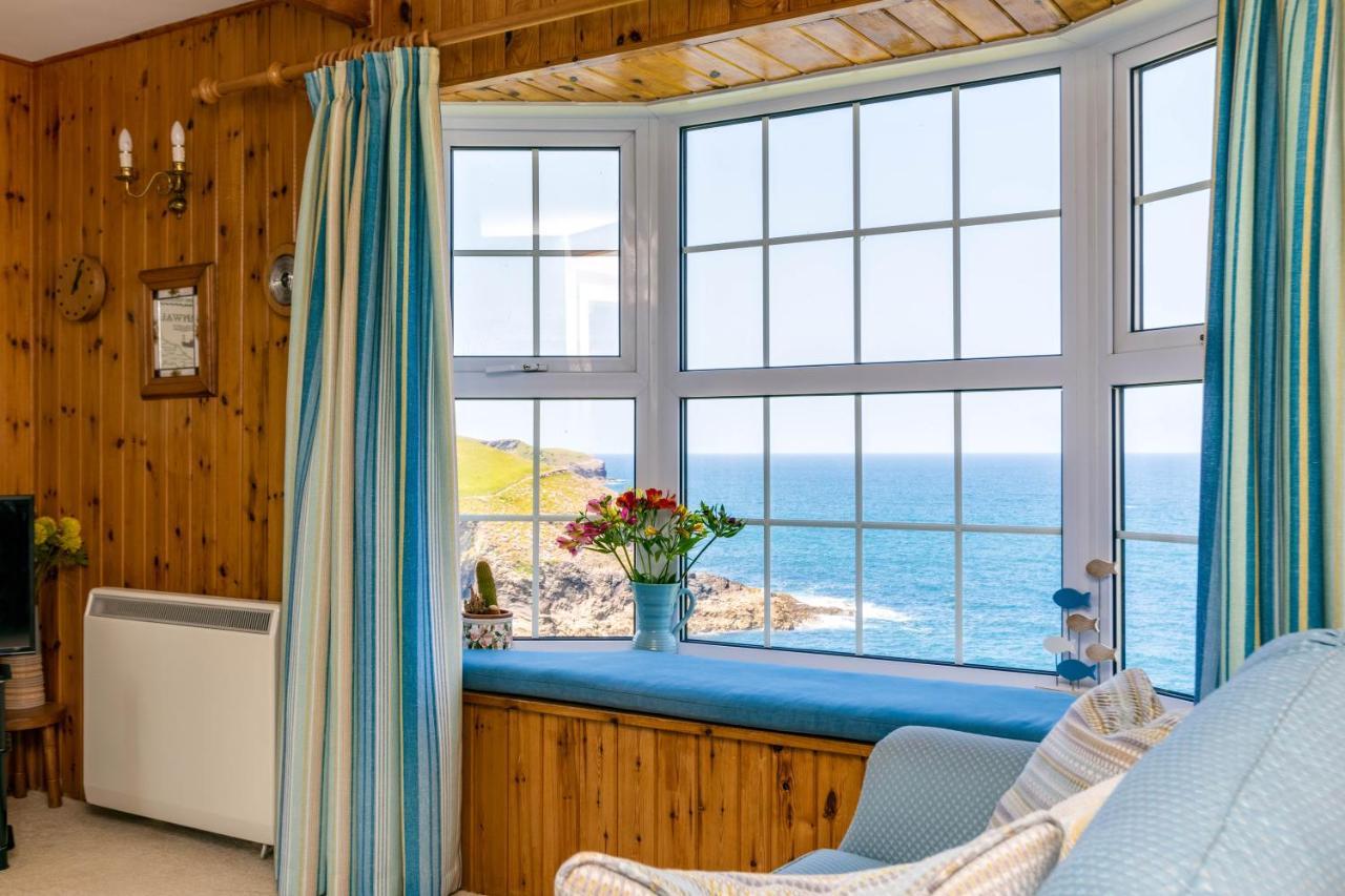 Gulland Villa Порт Айзък Екстериор снимка